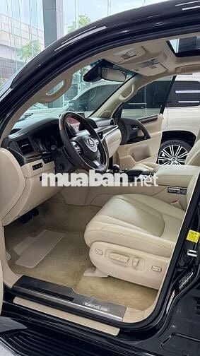 Lexus LX570 nhập Mỹ sản xuất 2016, 1 chủ Hà Nội.
