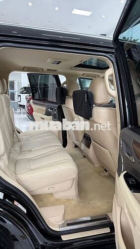 Lexus LX570 nhập Mỹ sản xuất 2016, 1 chủ Hà Nội.