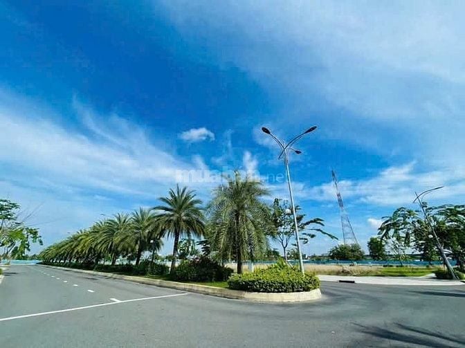 Đất KDC giá F0 chỉ từ 700 triệu | Sát Bình Chánh | Đất nằm vị trí đẹp 