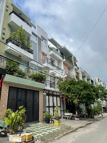 NHÀ MẶT TIỀN NỘI BỘ KHU TÊN LỬA 4.5x20m 3.5TẤM GẦN ĐƯỜNG SỐ 7 12TỈ TL
