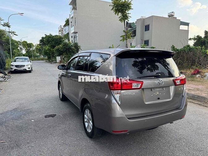 Toyota Innova 2019 2.0G - 102000 km