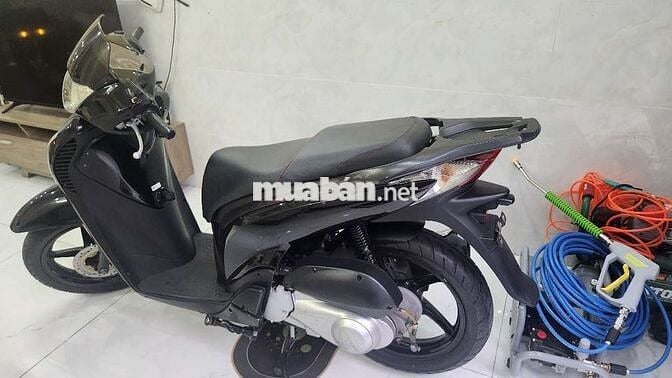 Chính chủ không dùng cần bán SH 150 Ý 2009 SM 100