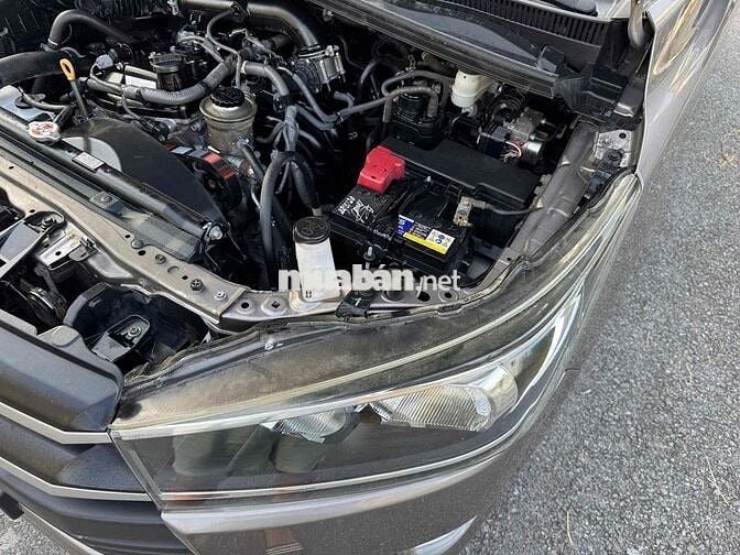 Toyota Innova 2019 2.0G - 102000 km