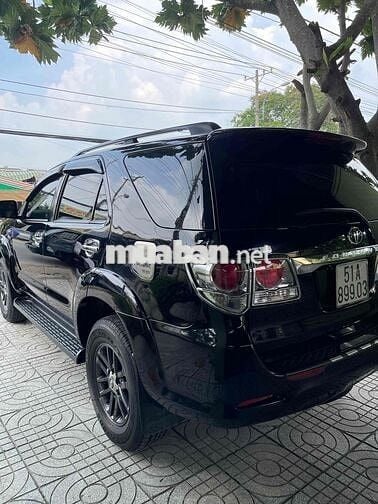 Toyota Fortuner 2014 2.7V 4x4 AT - 104000 km