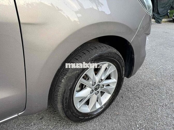 Toyota Innova 2019 2.0G - 102000 km