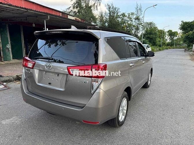 Toyota Innova 2019 2.0G - 102000 km