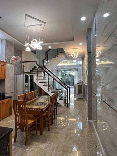 Nhà Trương Công Định, Tân Bình | 48,6m2 có 3 tầng có sẵn nội thất