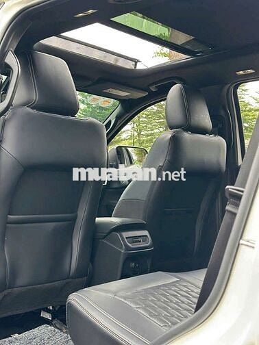 FORD EVEREST PLATINUM
