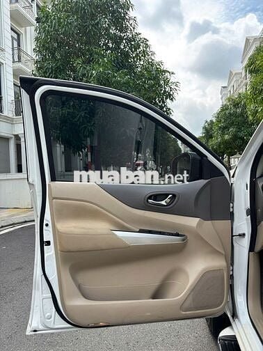 Nissan Navara 2.5EL AT Pre Model 2017 ODO 14.000km