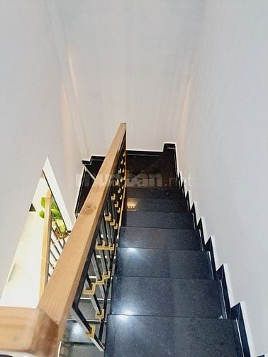 NHÀ MỚI ĐẸP TẶNG NỘI THẤT gần CHỢ TÂN HƯƠNG- AEON MALL