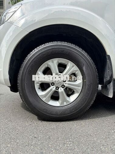 Nissan Navara 2.5EL AT Pre Model 2017 ODO 14.000km