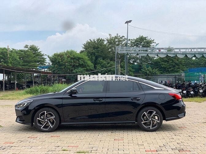 xe gia đình MG MG5 2023 luxury full hãng 16000 km