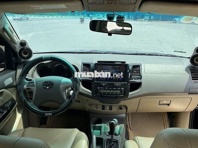Toyota Fortuner 2013  - 123456 km