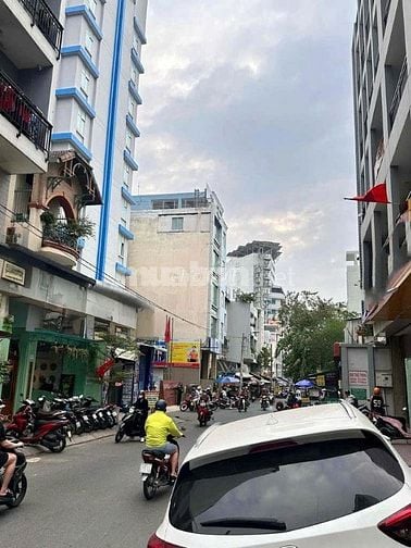 Mặt Tiền Ngang 10x10m Ngay ĐH Hutech 31/... Ung Văn Khiêm Có Chổ Để Xe