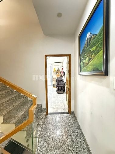 Chỉ 20 tỷ! Bán nhà mặt tiền CX Bắc Hải q10 - DT 4,5x16m 6 tầng TM