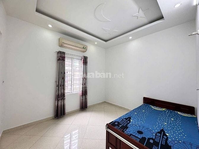 Chính chủ ra nhà gấp đường Đặng Minh Trứ, Tân Bình, giá 2tỷ880