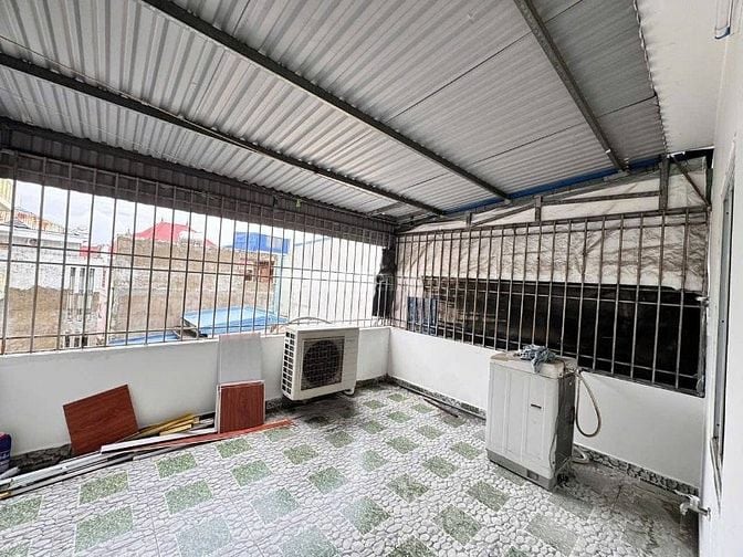 Chính chủ ra nhà gấp đường Đặng Minh Trứ, Tân Bình, giá 2tỷ880