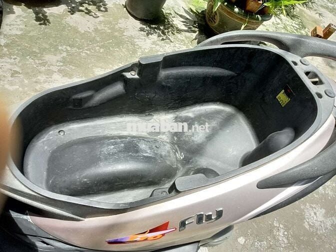 Piaggio fly phun xăng, bs 62.