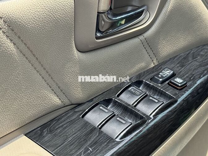 Toyota Fortuner 2013  - 123456 km