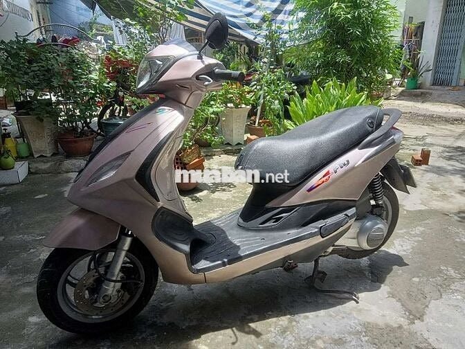 Piaggio fly phun xăng, bs 62.