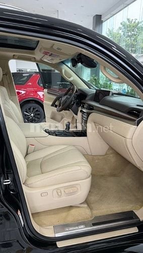 Bán Lexus LX570 nhập Mỹ sản xuất 2016, 1 chủ từ mới, biển Hà Nội.