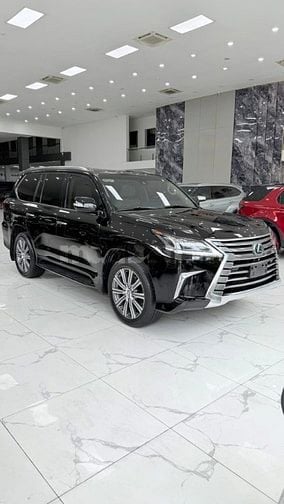 Bán Lexus LX570 nhập Mỹ sản xuất 2016, 1 chủ từ mới, biển Hà Nội.
