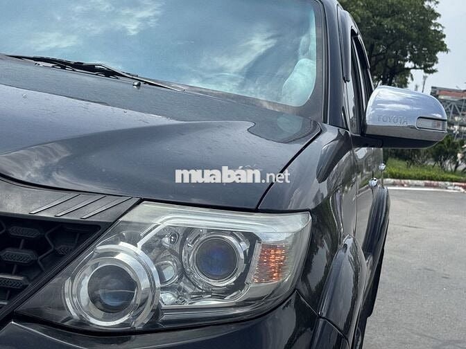 Toyota Fortuner 2013  - 123456 km