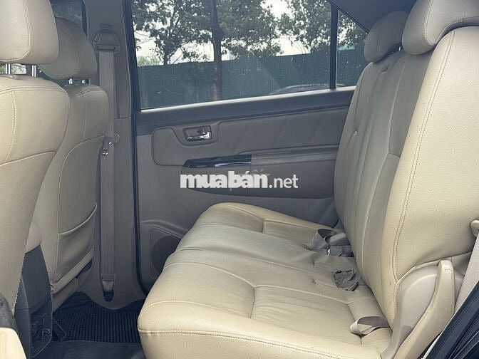 Toyota Fortuner 2013  - 123456 km