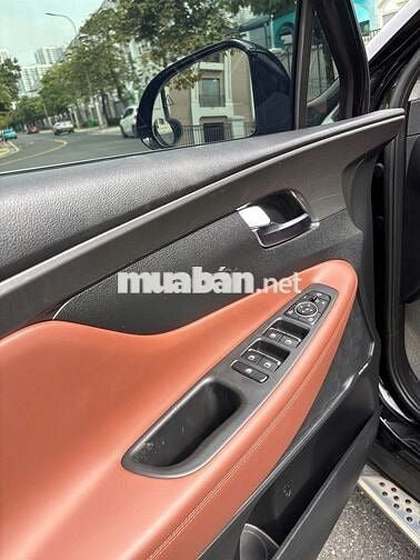 Hyundai SantaFe 2.5GAT Model 2022 Máy Xăng Biển SG