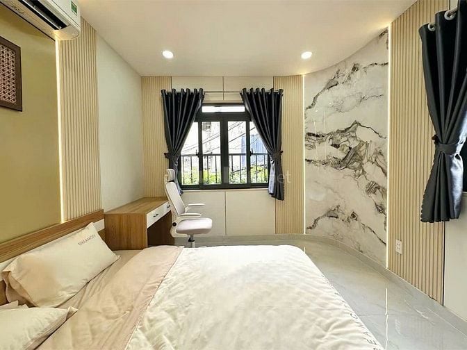 BÁN MẶT TIỀN VIP PHÚ NHUẬN hh 80Tr