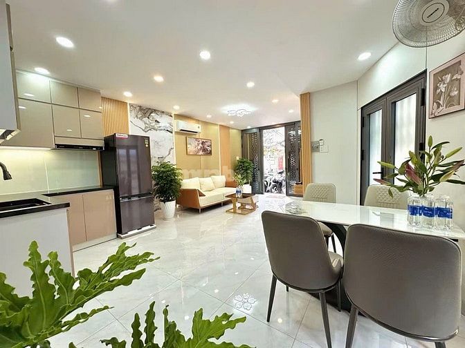 BÁN MẶT TIỀN VIP PHÚ NHUẬN hh 80Tr