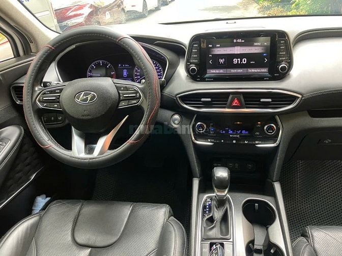 Gia đình cần bán xe Hyundai Santa Fe dầu SX 2019