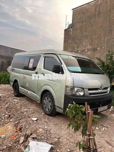 Toyota Hiace 2005 - 10000 km