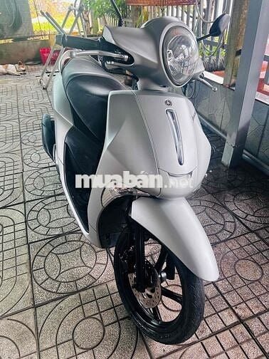 Xe tay ga Janus bạc smartkey 2019