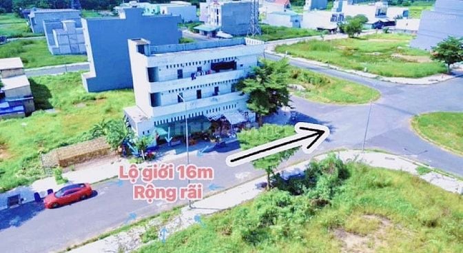 Bán nền 105m2 giá chỉ 18tr/m2 gần Bình Chánh, sang tên liền, có SHR