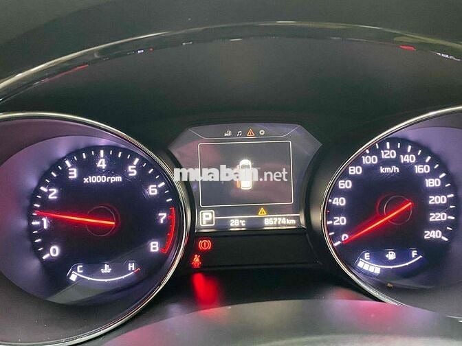 Kia Sedona 2016 3.3L GATH - 86000 km