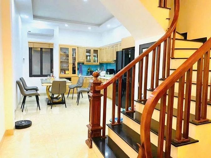 Bán nhà Định Công Thượng Hoàng Mai, 41m2 x 5T, MT3.9m giá chào 8.35 tỷ