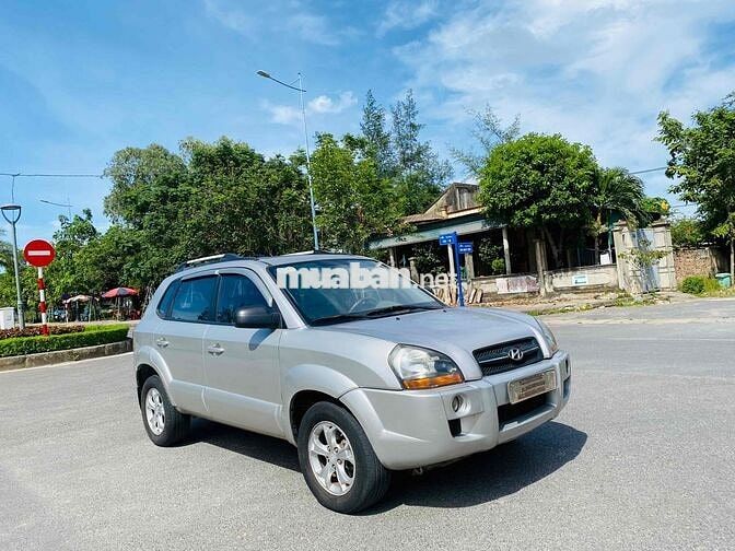 Hyundai Tucson 2009 2.0 AT - 120000 km