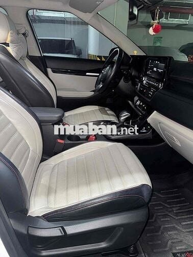 Kia Seltos 2022 Premium 1.4 AT - 66999 km