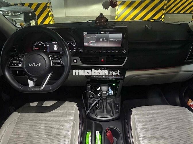 Kia Seltos 2022 Premium 1.4 AT - 66999 km