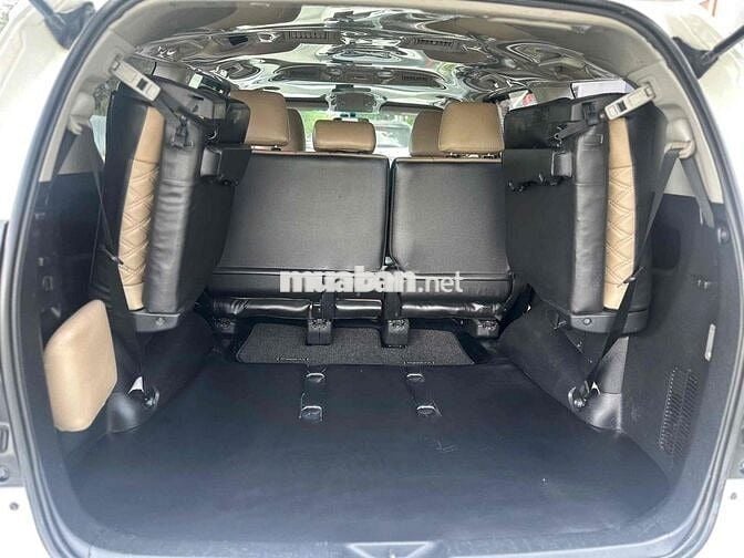 Toyota Innova 2019 2.0E - 93000 km