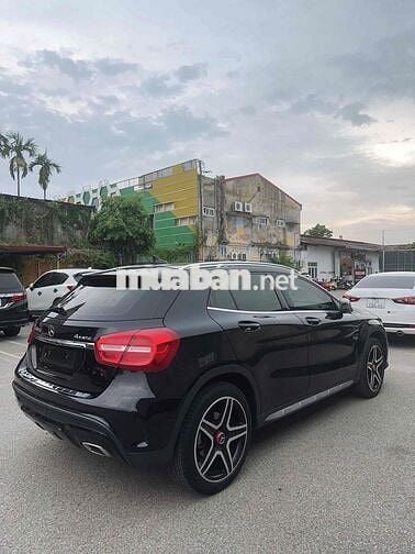 Mercedes Benz GLA Class 2016 250 4Matic - 60000 km