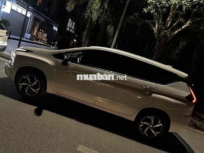 Mitsubishi Xpander 2022 AT Premium - 45000 km