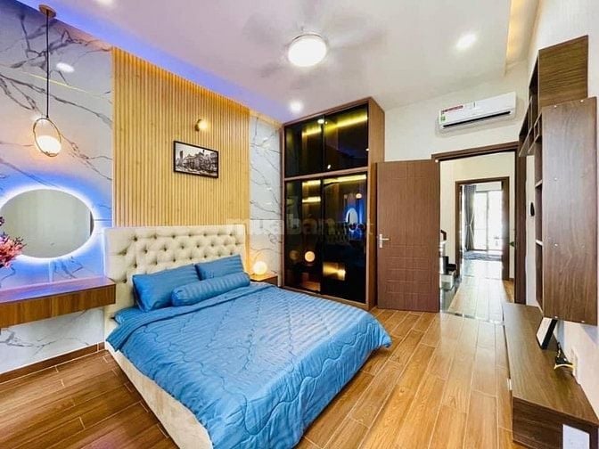 Nhà Đẹp 100m2 ngang 5,5 ngay cư xá Đô Thành. Đường rộng 6m.Chỉ 5,75 tỷ