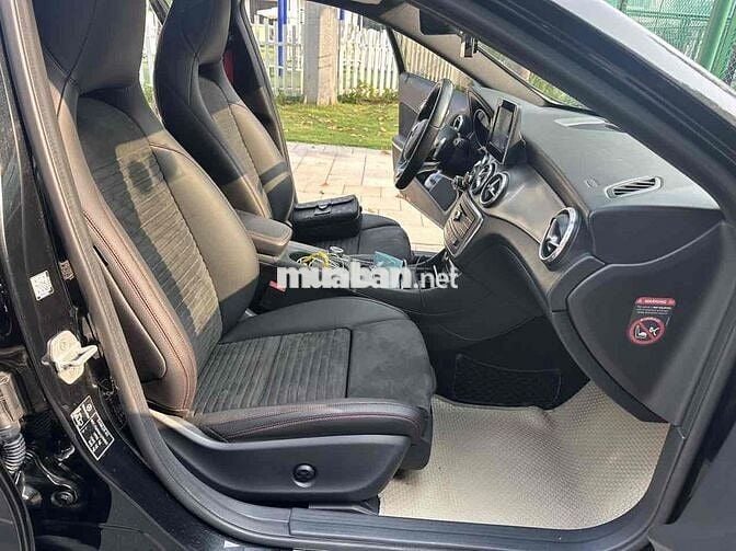 Mercedes Benz GLA Class 2016 250 4Matic - 60000 km