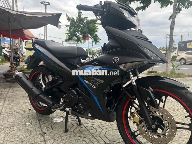 nhà dư ko sử dụng bán chiếc xe như hình