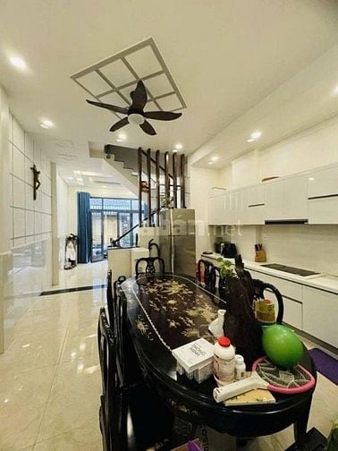 CHƯA TỚI 5TỶ1 SIÊU PHÂM CĂN TRẦN HUY LIỆU, PHÚ NHUẬN ĐANG CHO THUÊ  