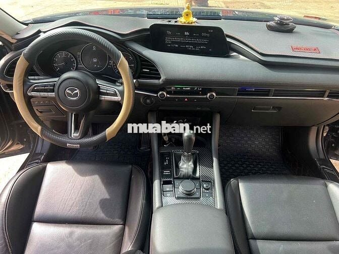 Mazda 3 2021 1.5 Luxury - 49000 km