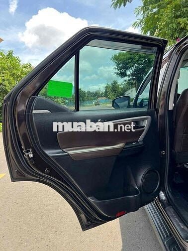 Toyota Fortuner 2018 2.7V 4x2 AT - 95000 km