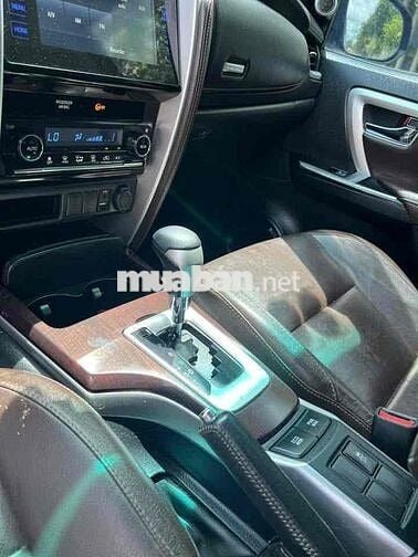 Toyota Fortuner 2018 2.7V 4x2 AT - 95000 km